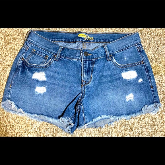 Old Navy The Diva Jean shorts! - Picture 1 of 3